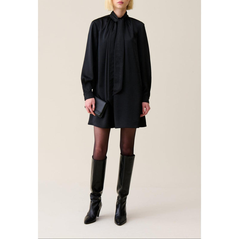 Robe Fluide Col Lavallière Noir