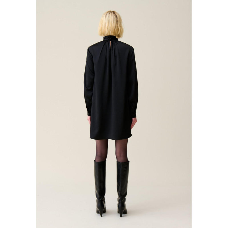 Robe Fluide Col Lavallière Noir