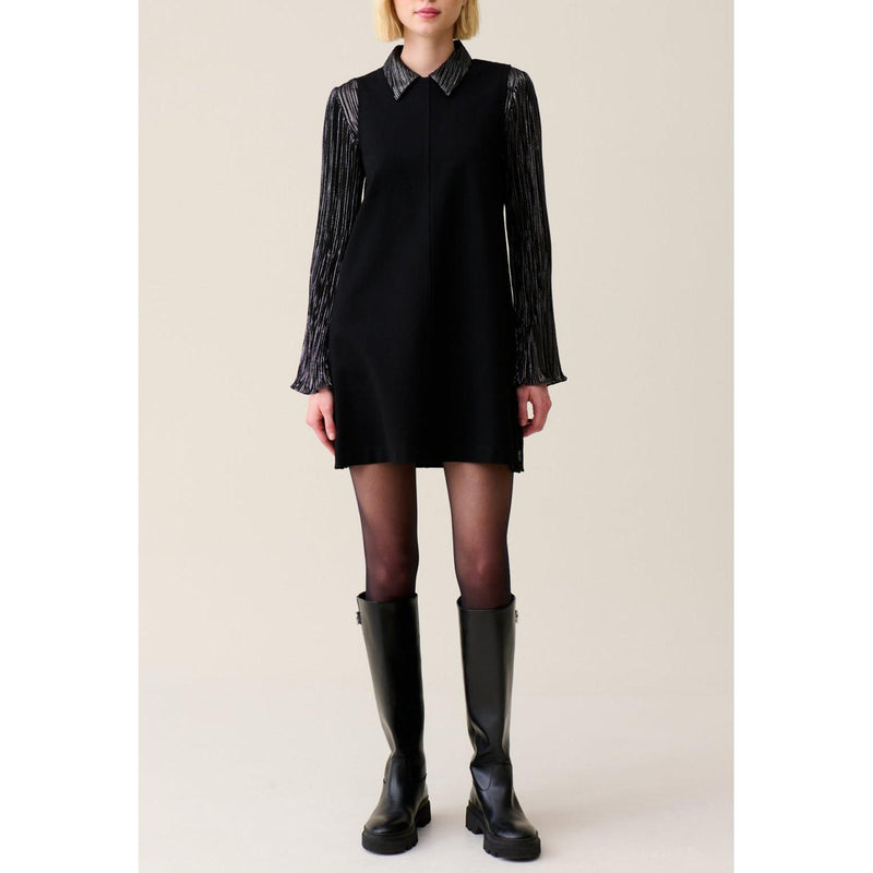 Robe Courte Sans Manches