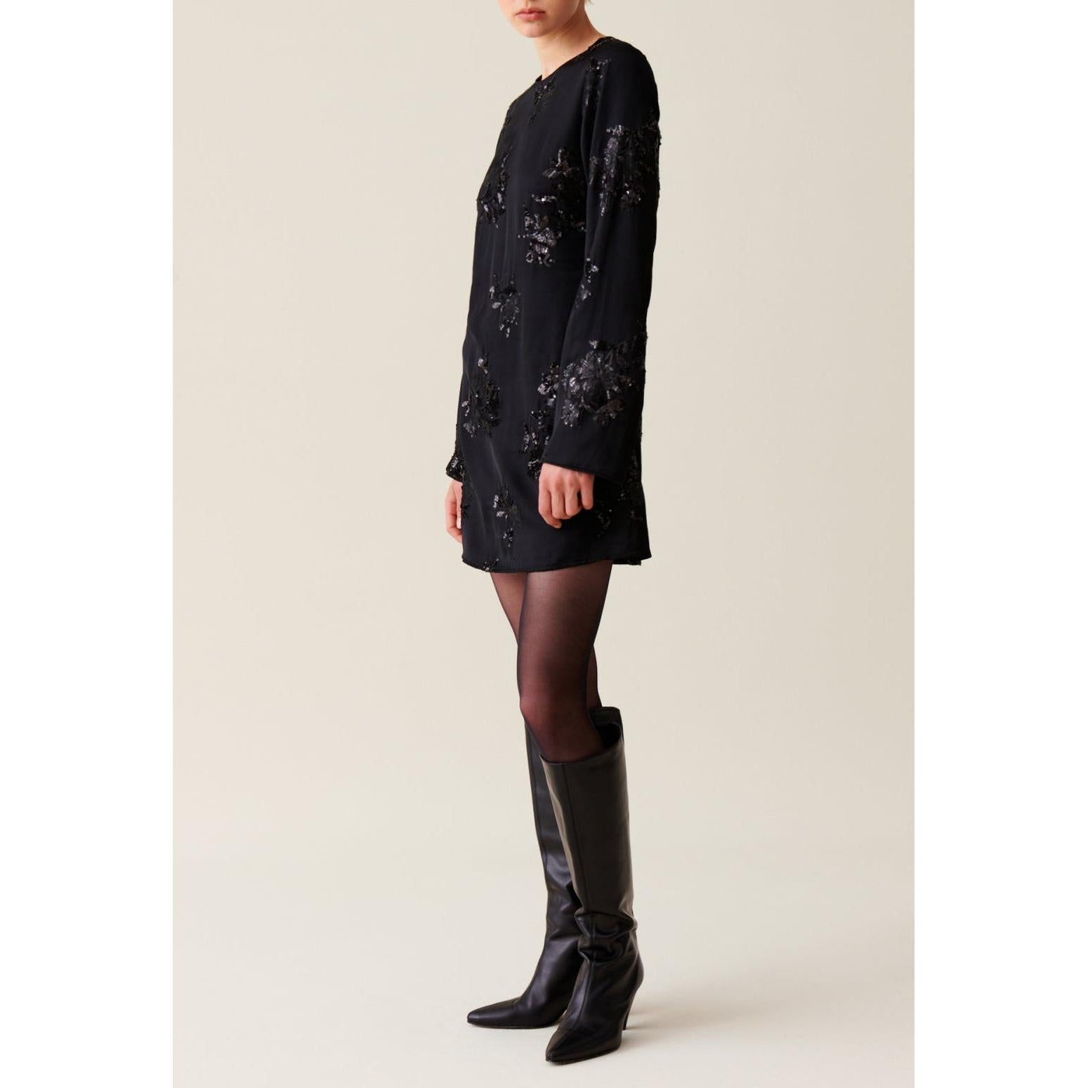 Robe Courte Noire Sequins Brodés