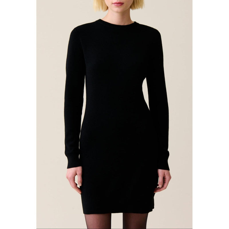 Robe Maille Noir Col Amovible
