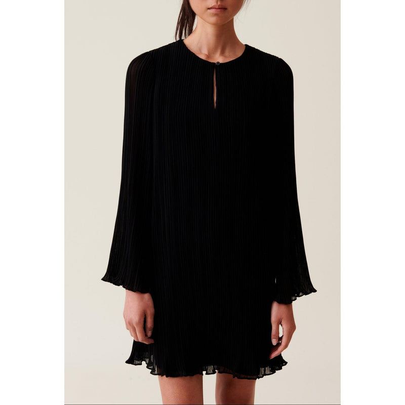 Robe Courte Plissée Manches Longues