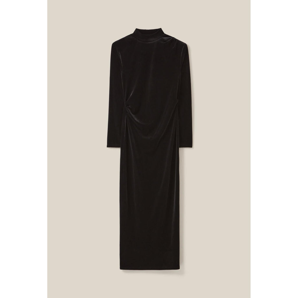 Long Fitted Black Velvet Dress