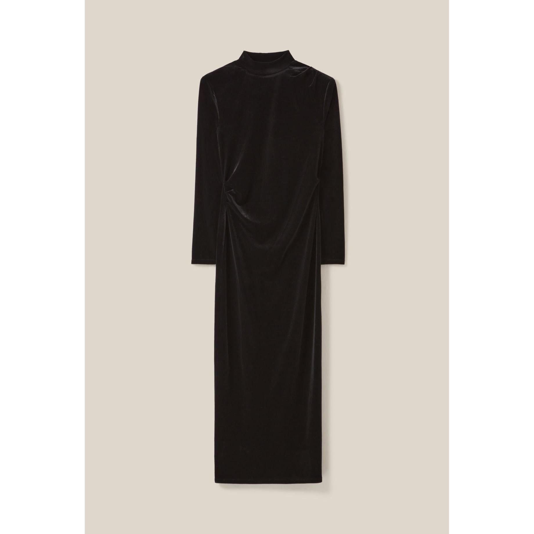 Long Fitted Black Velvet Dress