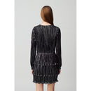 Vestido Corto Plateado Con Volantes