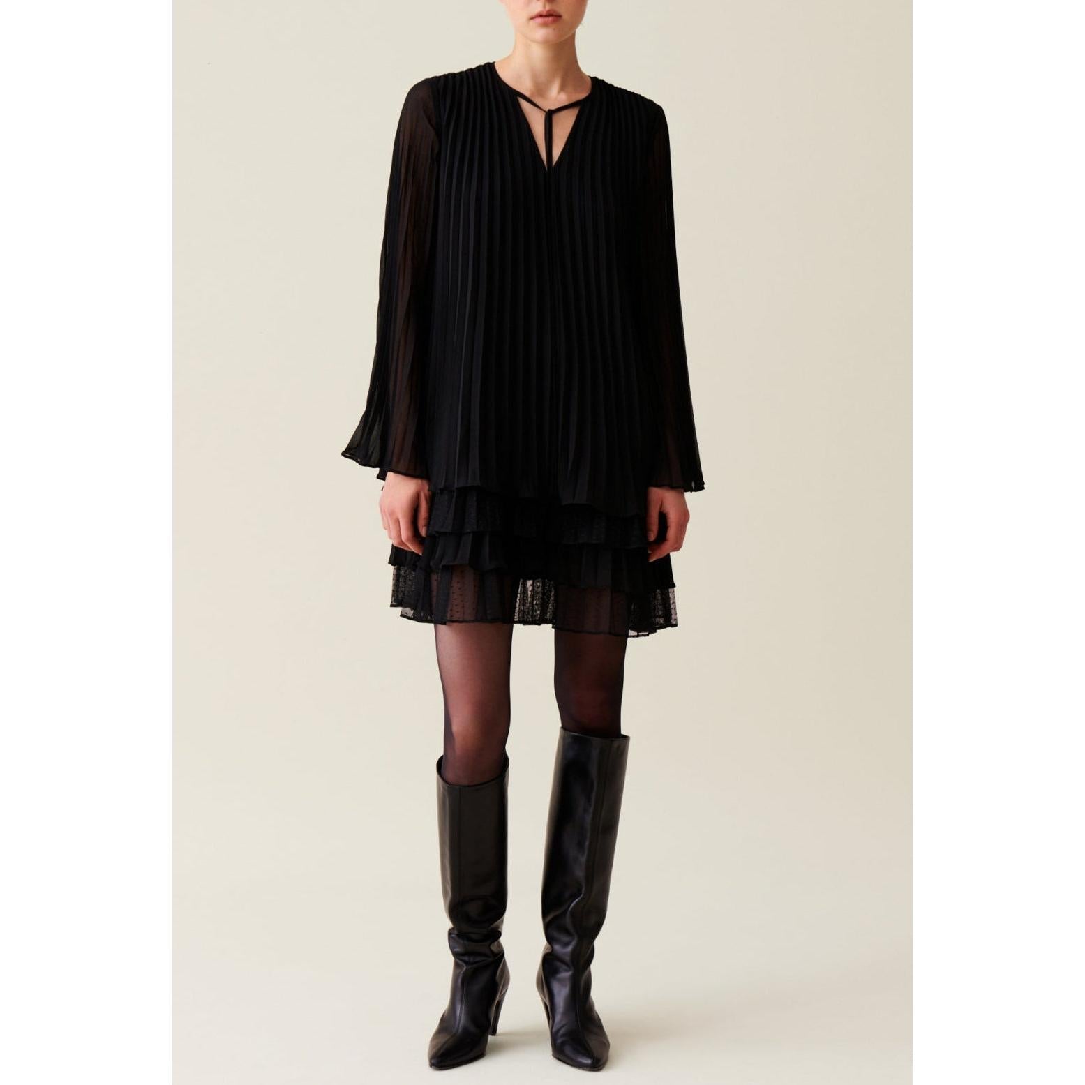 Claudie Pierlot - Robe Courte Noire Volantée