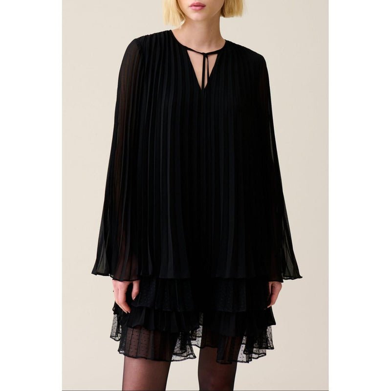 Claudie Pierlot - Robe Courte Noire Volantée