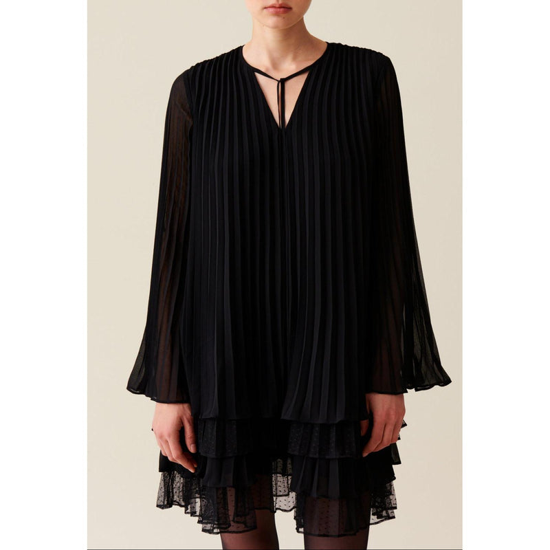 Robe Courte Noire Volantée