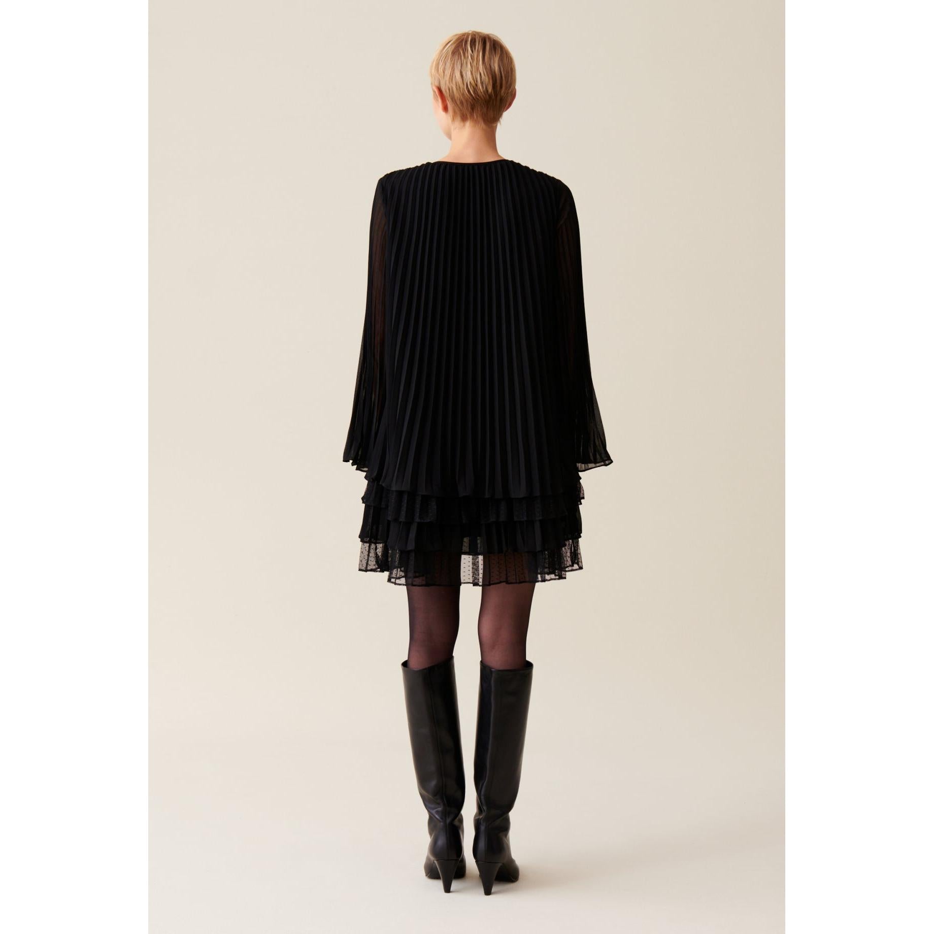 Claudie Pierlot - Robe Courte Noire Volantée