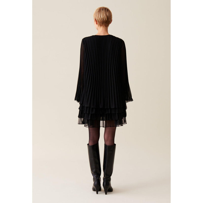 Robe Courte Noire Volantée