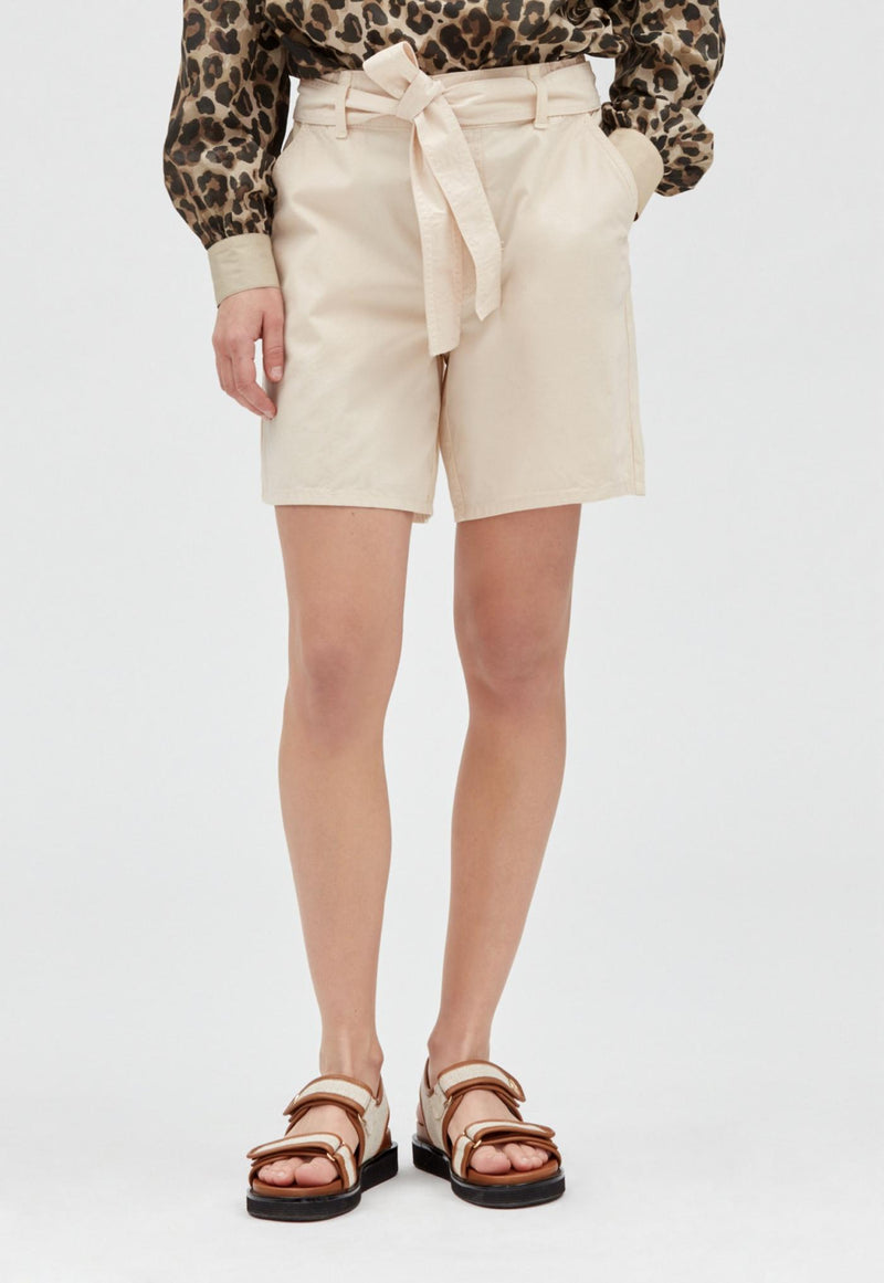 Claudie Pierlot - Short Etude - Putty