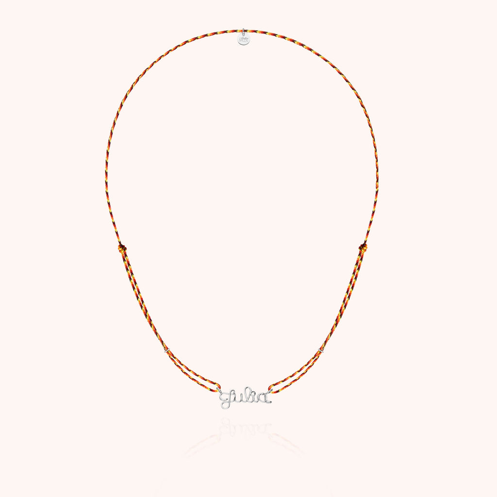 Collier Cordon Slim Knot Personnalisé — détail du fil métallique, argent sterling 925