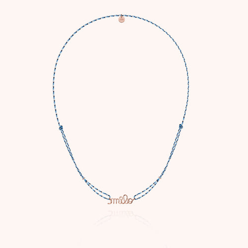 Collier Cordon Slim Knot Personnalisé — gros plan sur le fermoir, or rose laminé