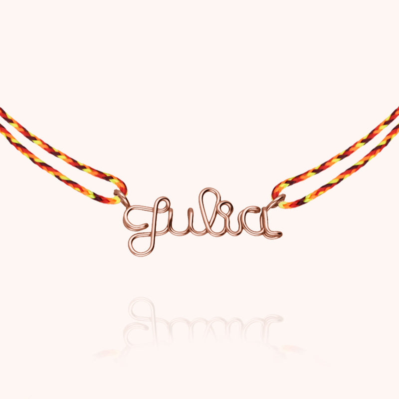 Collier Cordon Slim Knot Personnalisé porté au cou — or rose laminé expédition rapide et sécurisée