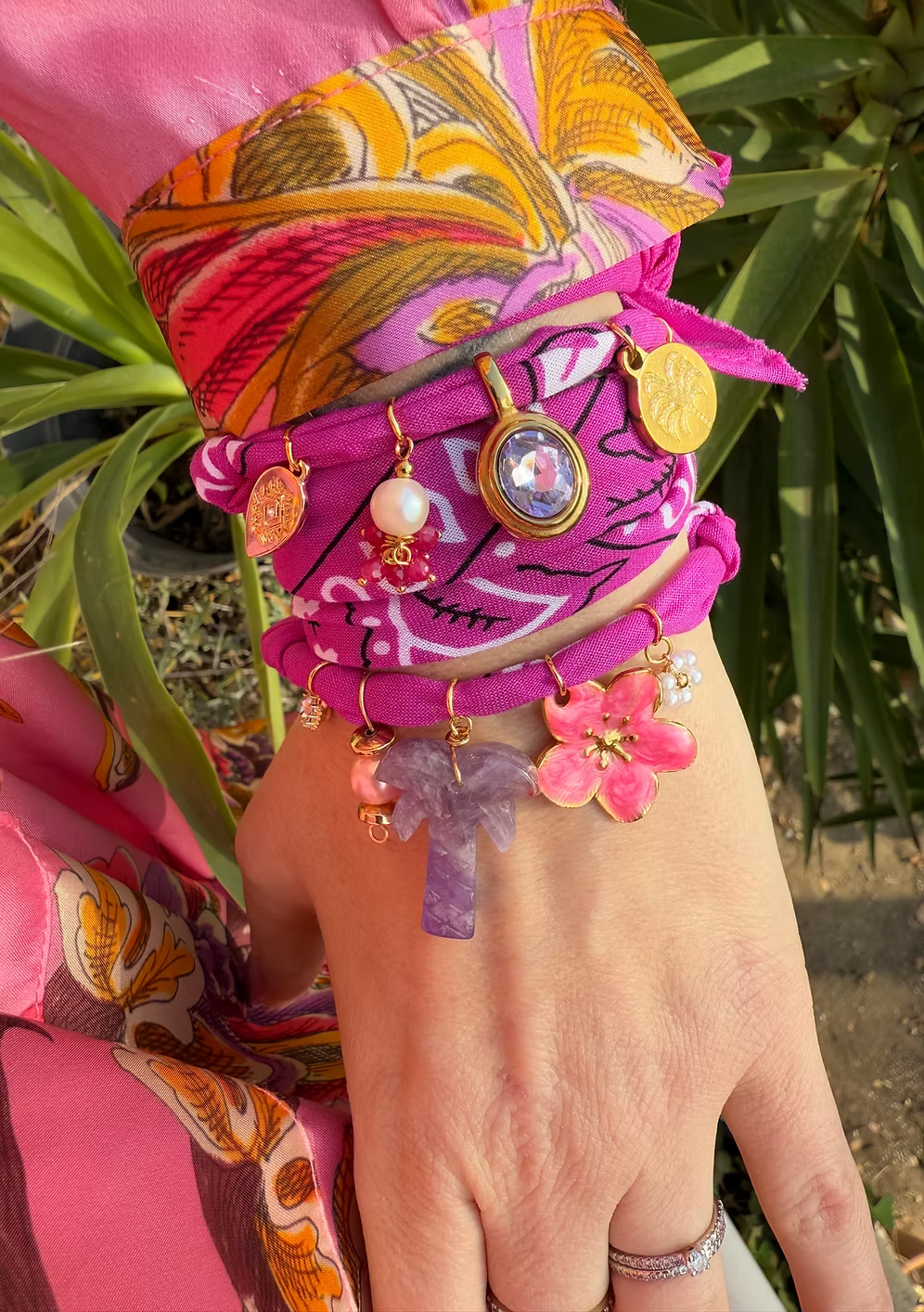 Collier Colombiana Palmier Pierre Cyclamen