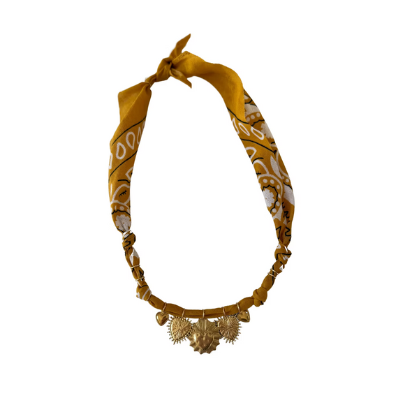 Collier One Love Multi Cœurs Moutarde