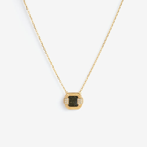 Collier Strata