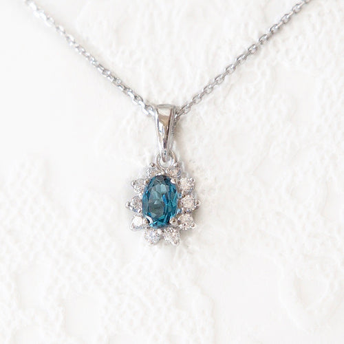 Collier Fleur Topaze Bleue Véritable Argent