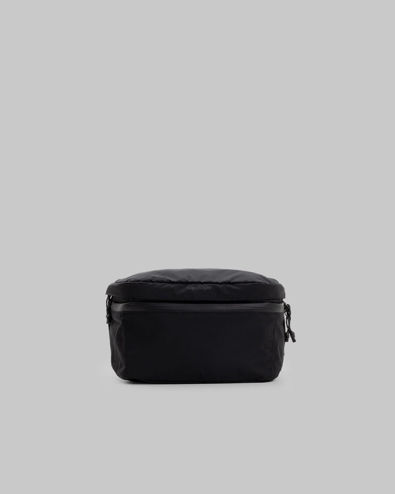 Convert Daypack - Black / Electric Purple