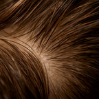 Ciclo Trattamento Anticaduta & Vitalità dei Capelli – Pacchetto 3 Sedute Mesoterapia Capillare + LED in Omaggio