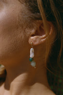 La Boucle D'Oreille N°1 X Nénés Paris En Pierres Naturelles Et Nacres