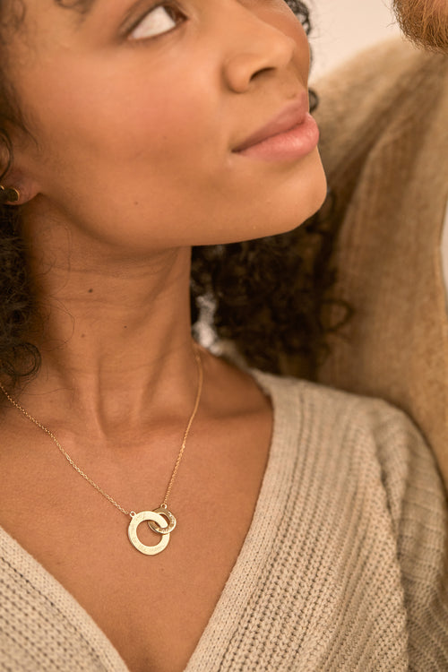 Collier Personnalisé Anneaux Entrelacés