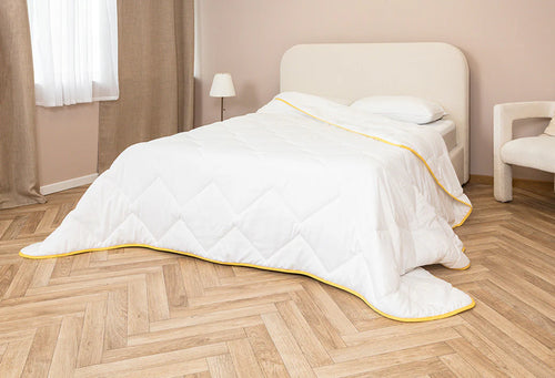 Lightweight Duvet with Yellow Trim