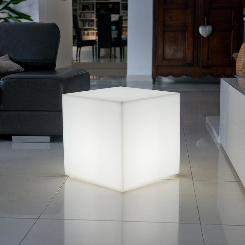 Taburete Light Cube cableado para exterior potente iluminación LED blanca CARRY 40cm base E27 - REDDECO.com
