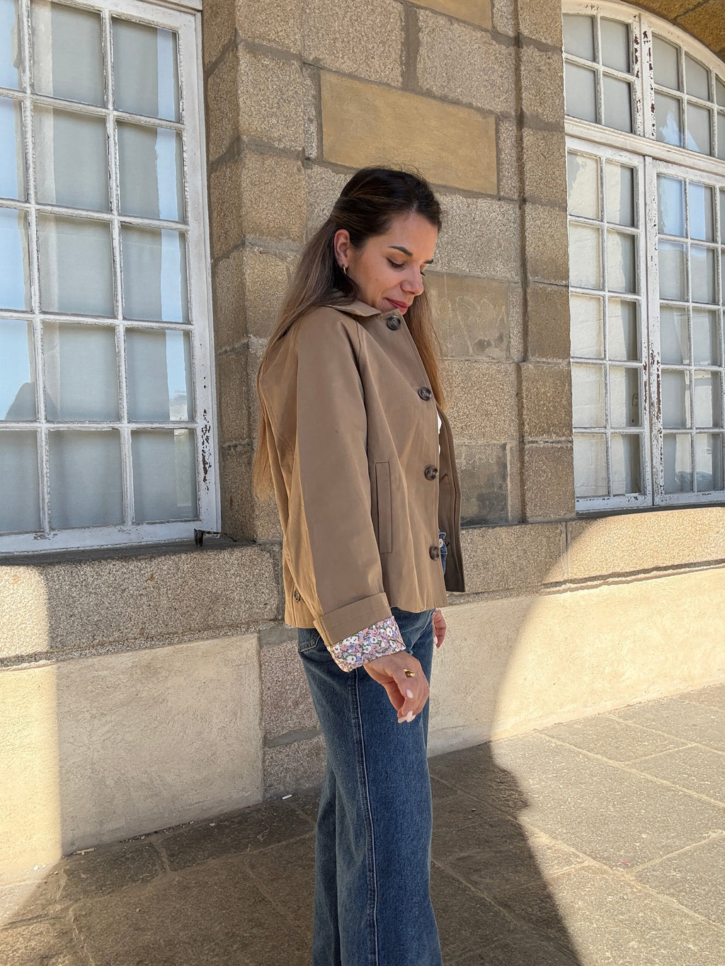 Chaqueta trench Edith de algodón Liberty camel