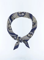 Foulard Carré Yin Yang En Laine Et Soie - Marine