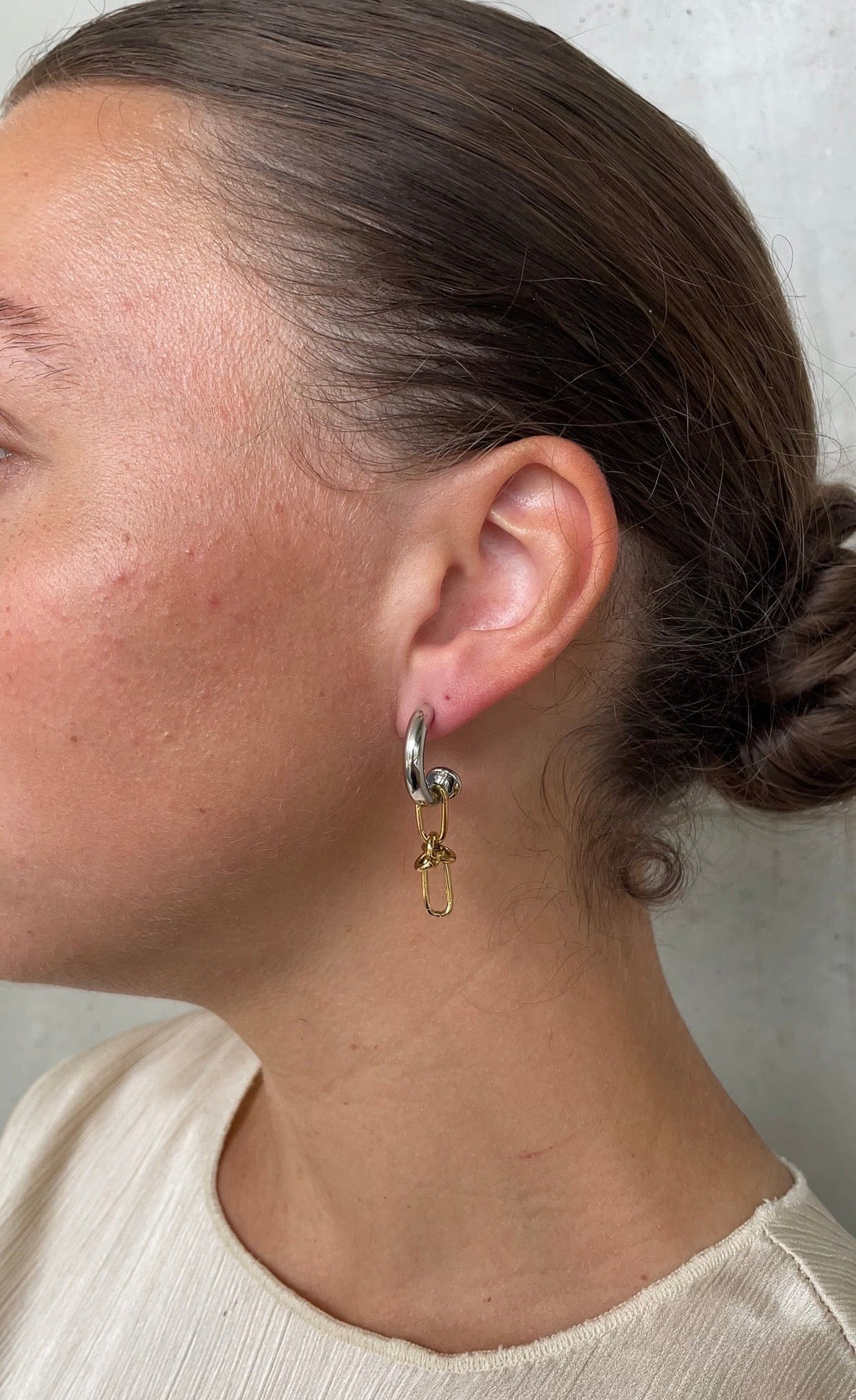 Boucles D'Oreilles Thin Asymmetric Knot