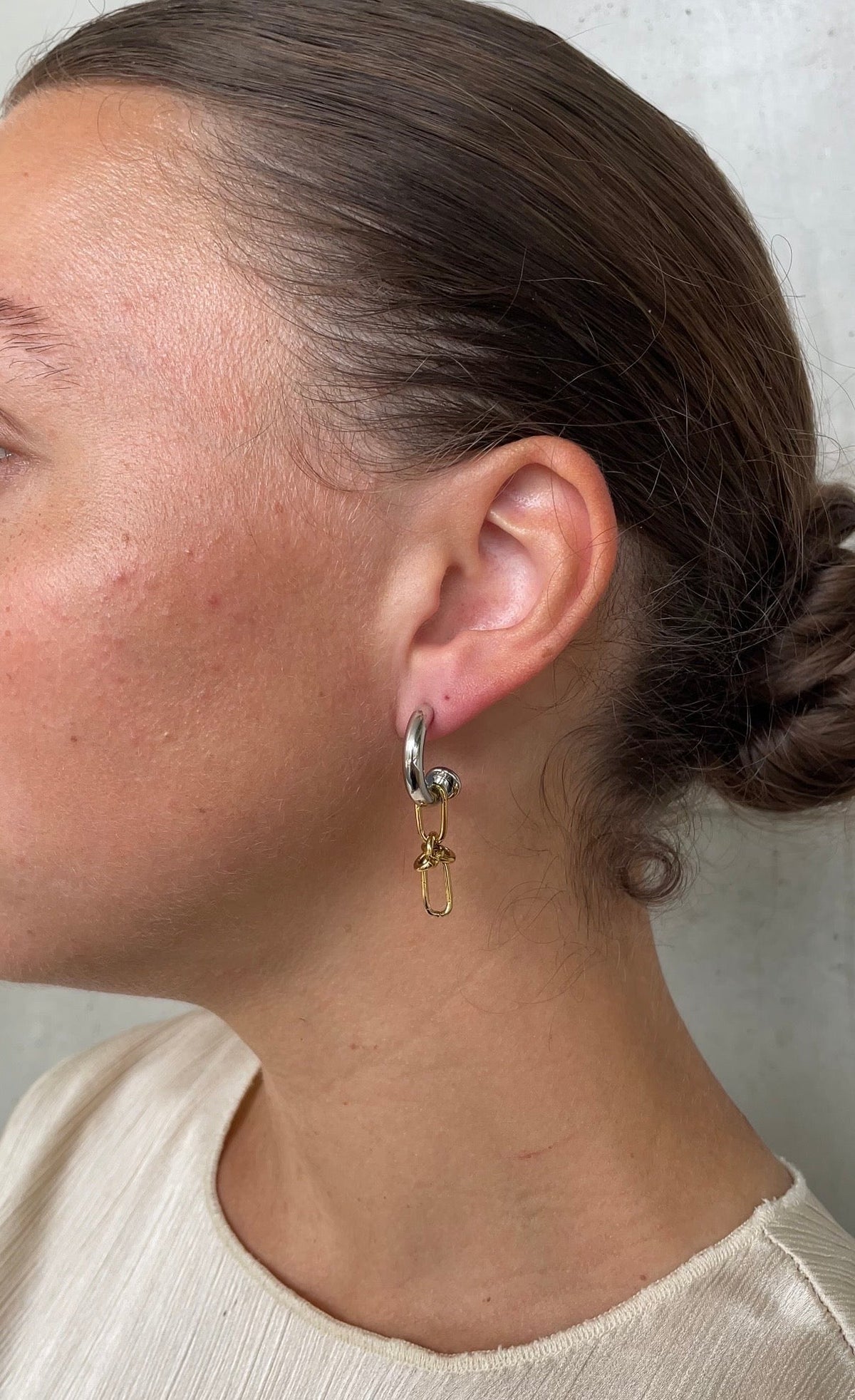 Boucles D'Oreilles Thin Asymmetric Knot