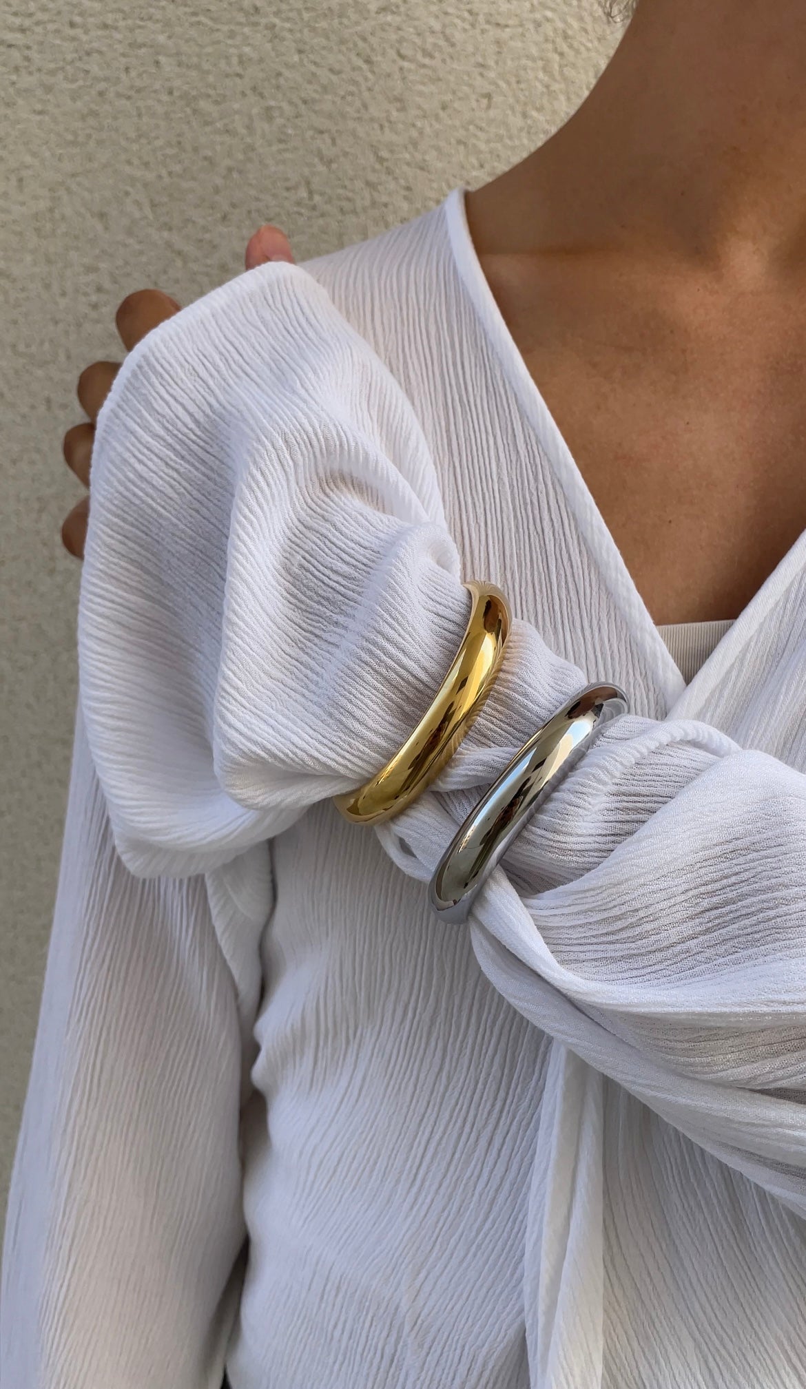 Bracciale rigido classico importante