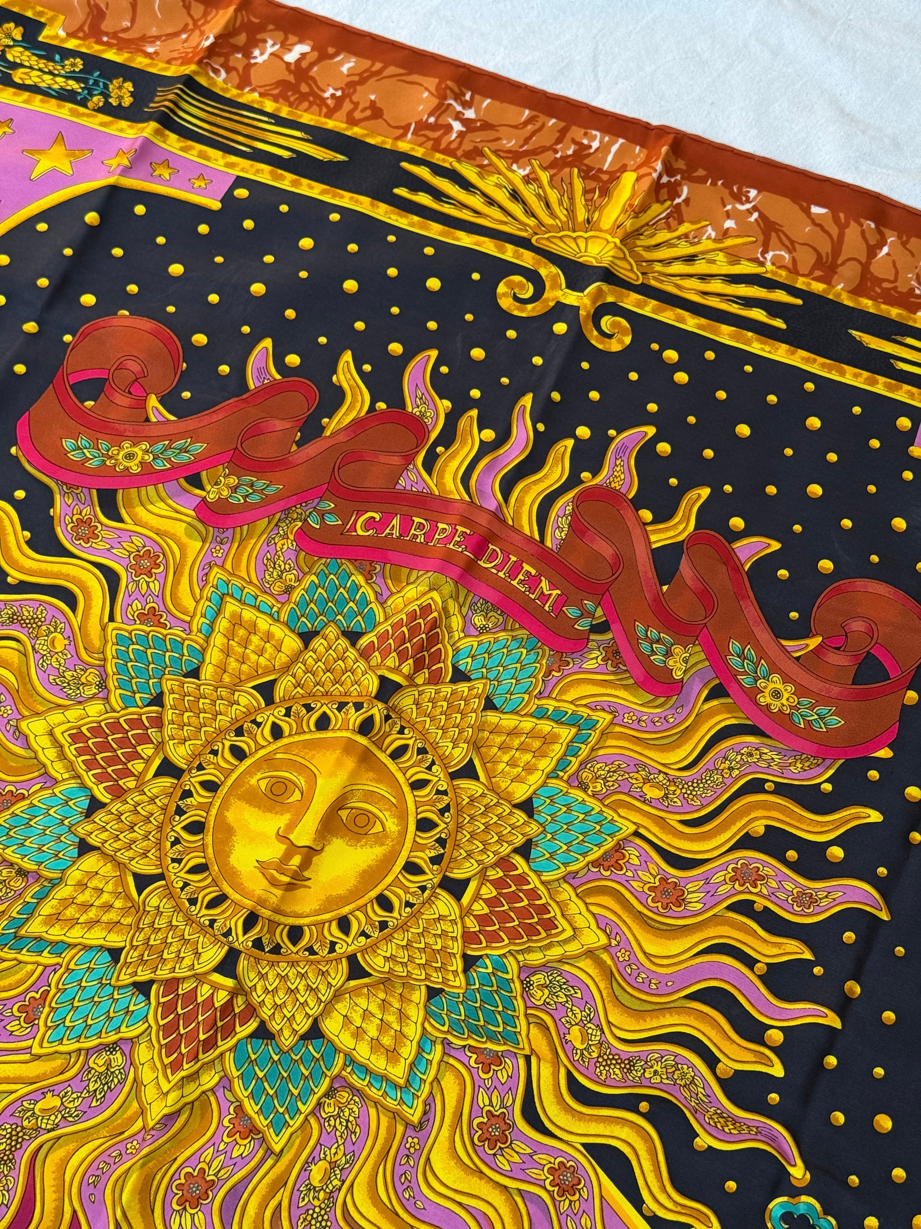 Foulard Hermès – Modèle Carpe Diem