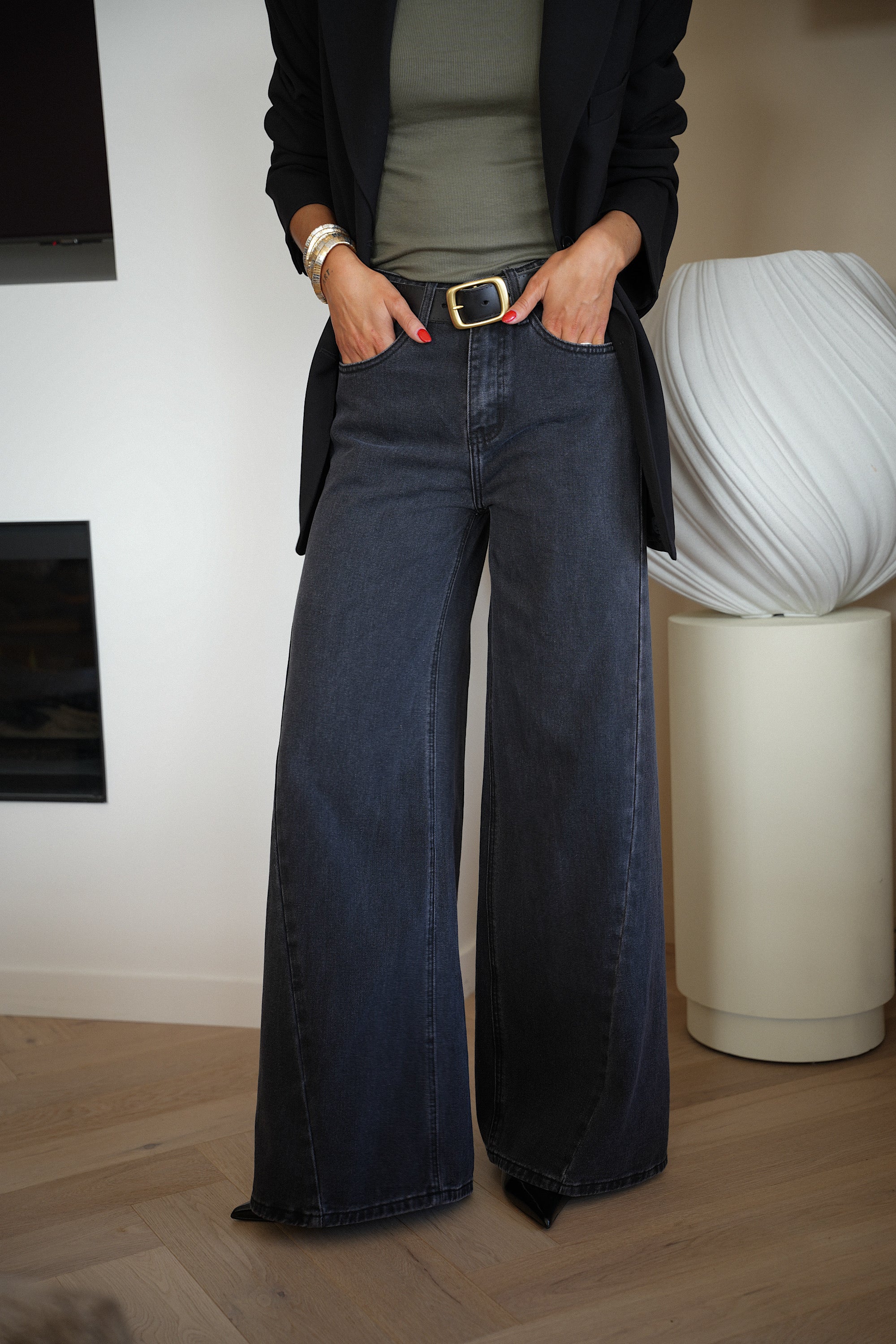 Josh Black - Flared Jeans