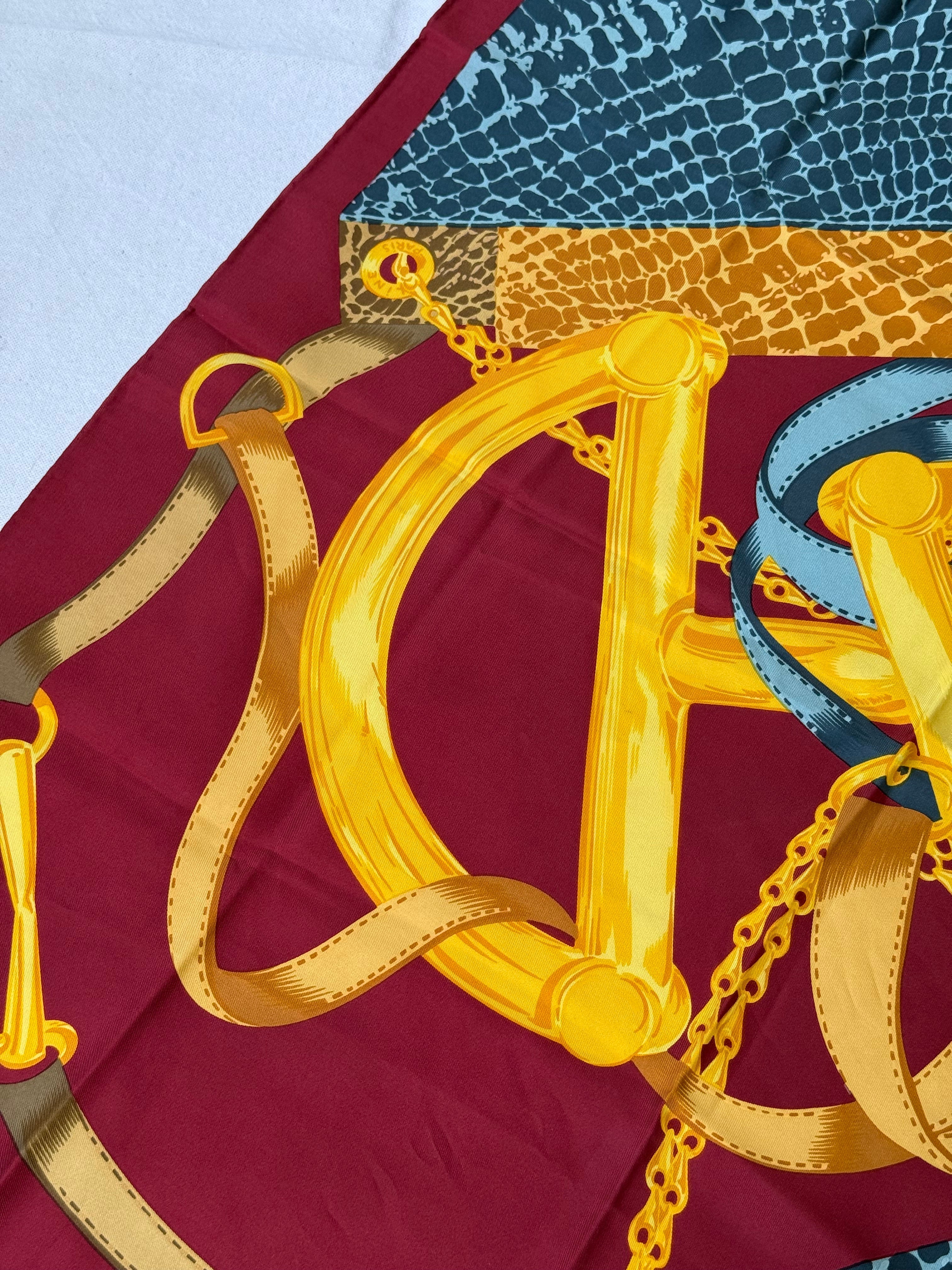 Foulard Céline – Modèle Étriers Et Serpent