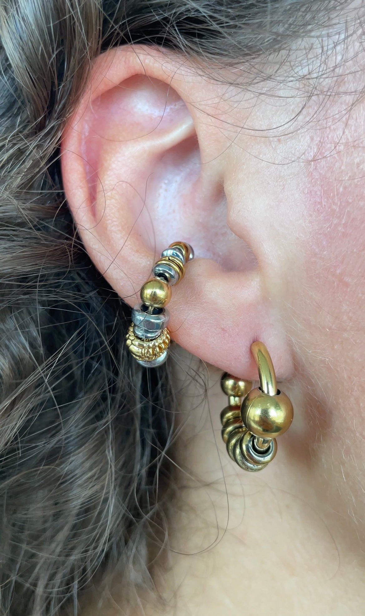 Anemone Ear Cuff