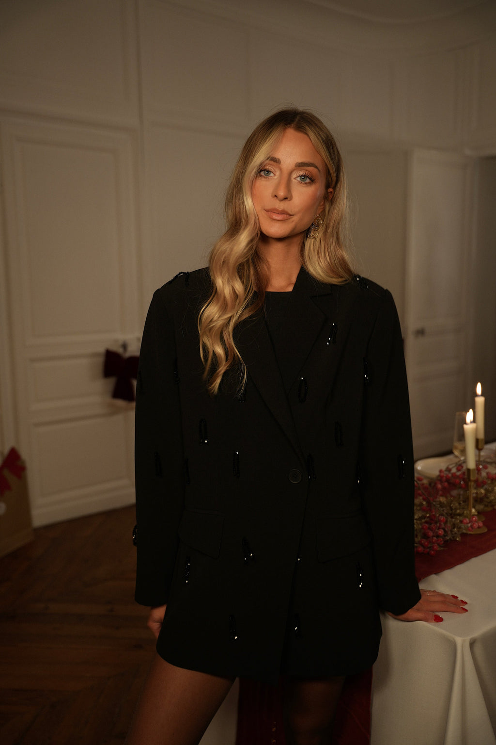 Loana Black - Premium Beaded Blazer