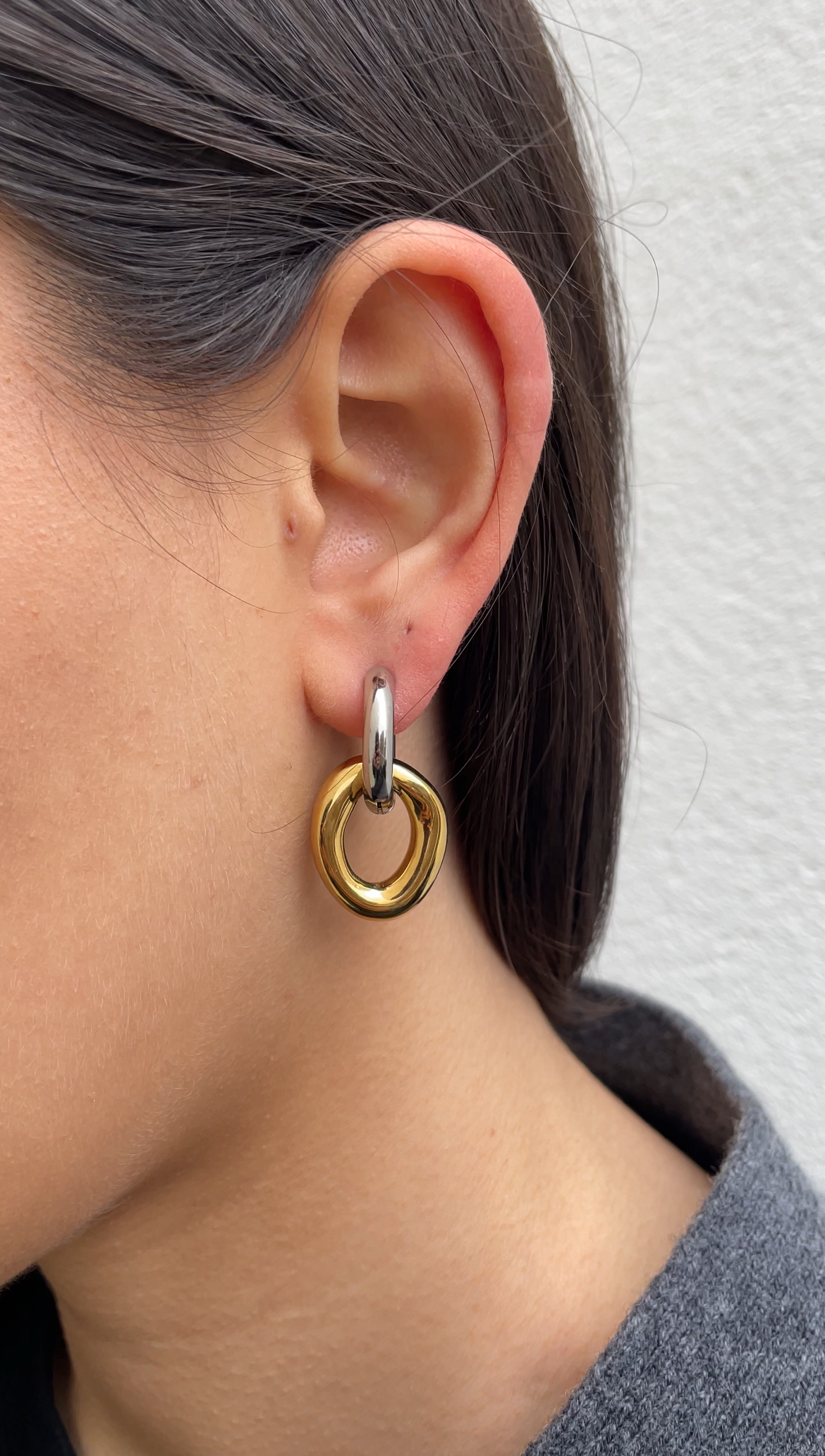 Boucles D'Oreilles Oval X Hoops