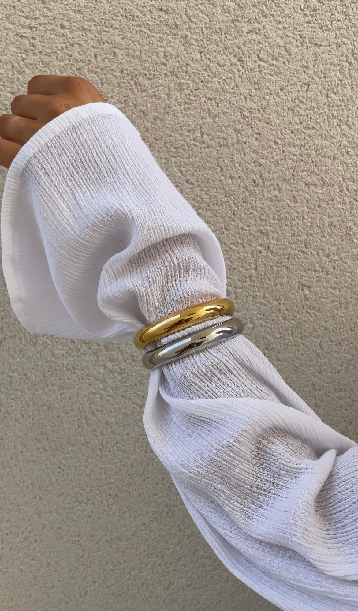 Bracciale rigido classico importante