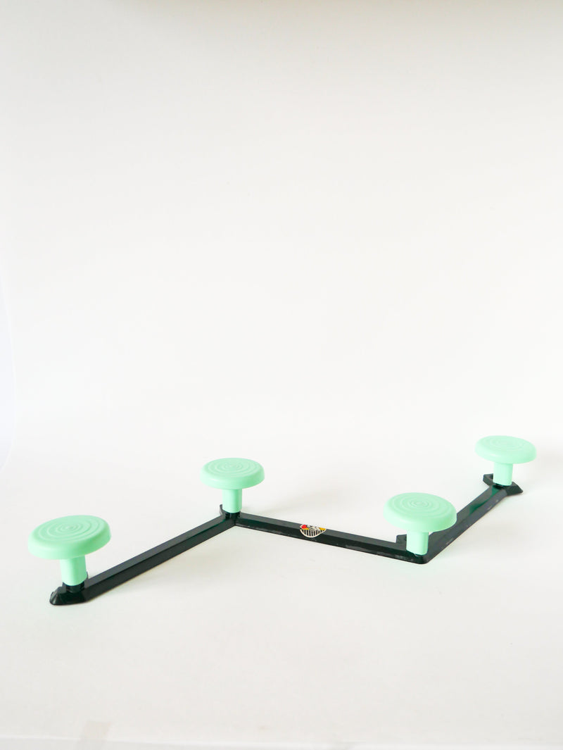 Patère En Plastique Syla - Vert Menthe Et Noir - Design - 1970