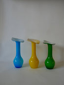 Trio De Vases Design En Opaline Jaune - Vert Et Bleu - Années 60