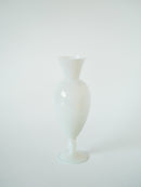 Vase En Opaline Blanc - Design - 1960 - 21 X 7 Cm