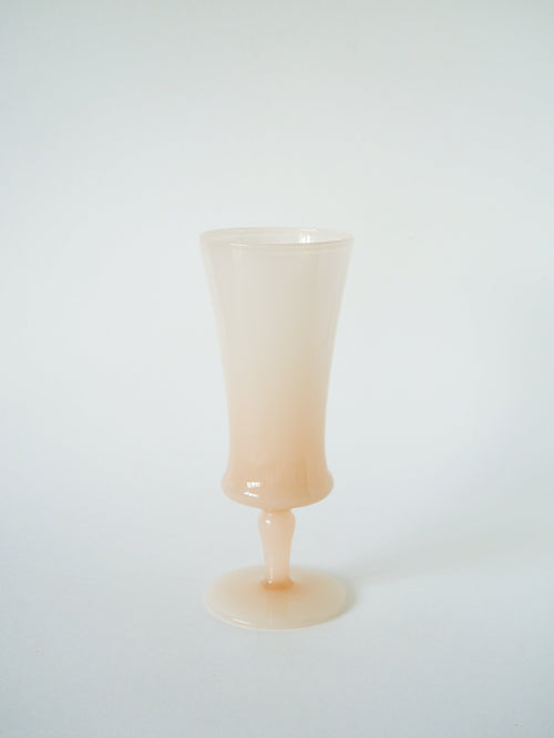 Vase En Opaline Rose - Design - 1960 -20.5 X 7.5 Cm