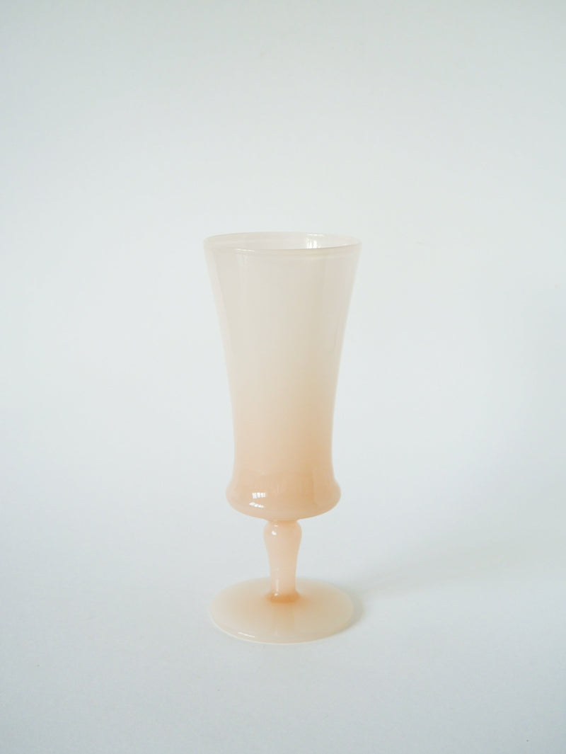 Vase En Opaline Rose - Design - 1960 -20.5 X 7.5 Cm