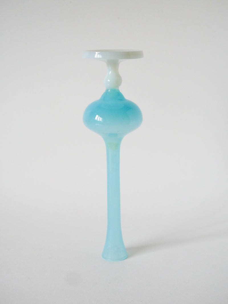 Grand Vase En Opaline - Bleu À Pieds Blanc - 1960