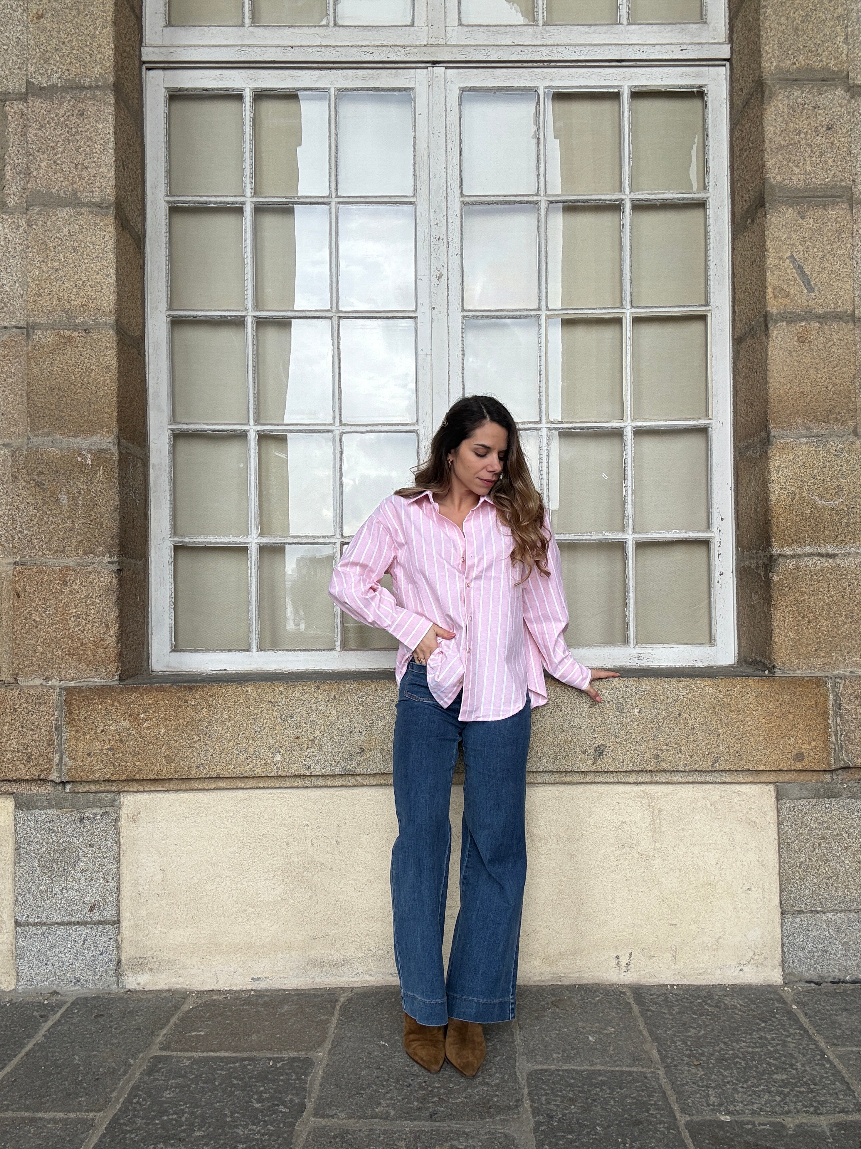Camisa de rayas rosa bebé