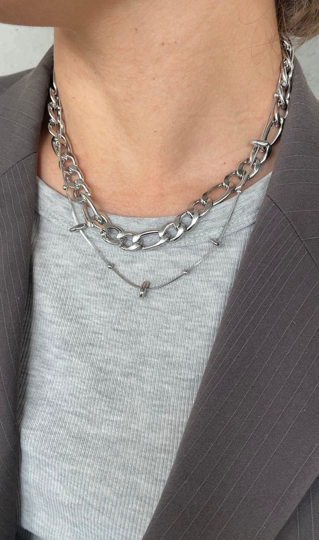 Collier Layer
