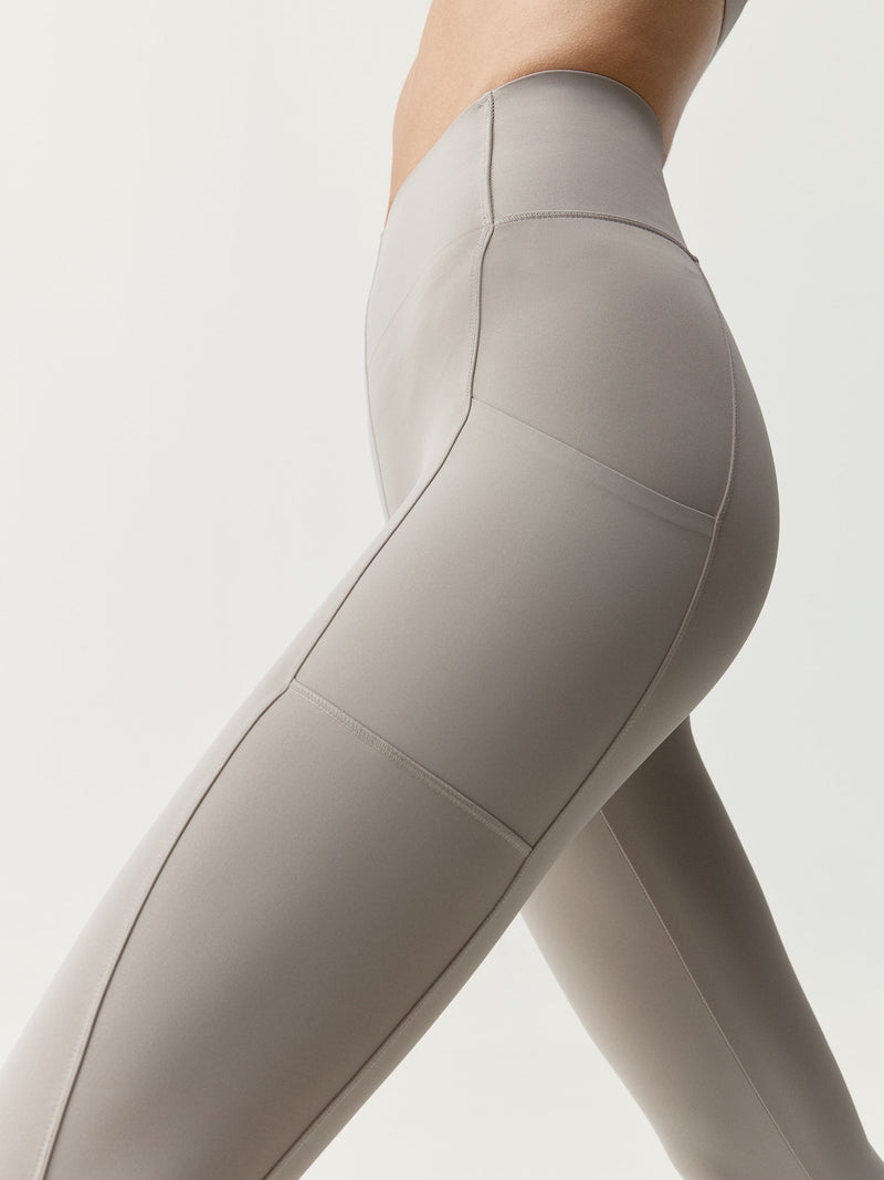 Denise Grain Leggings - Women's