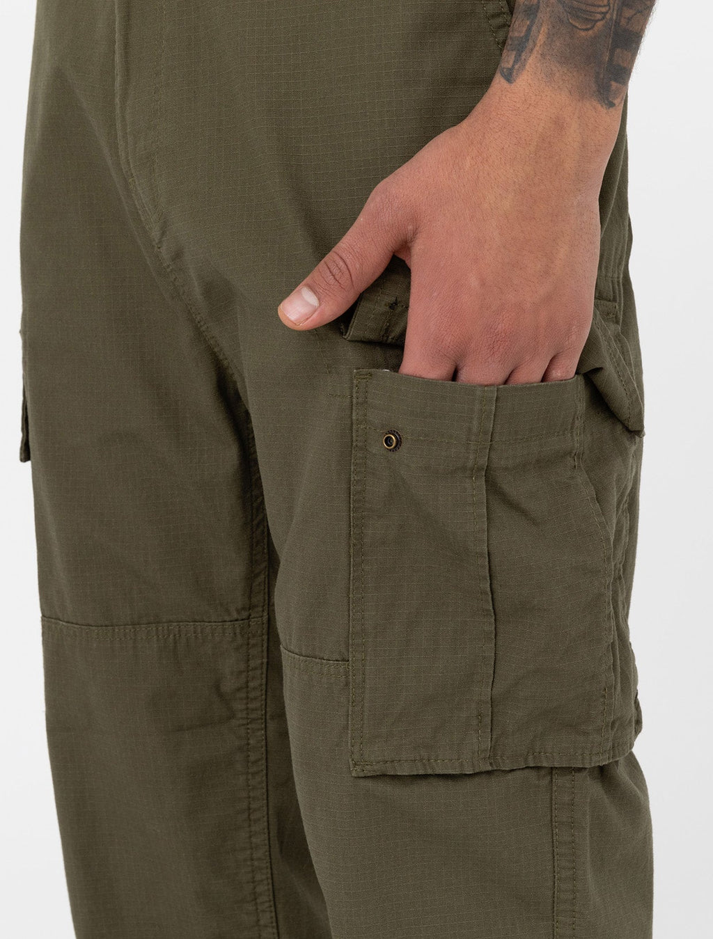 Eagle Bend Cargo Trousers - Military Green